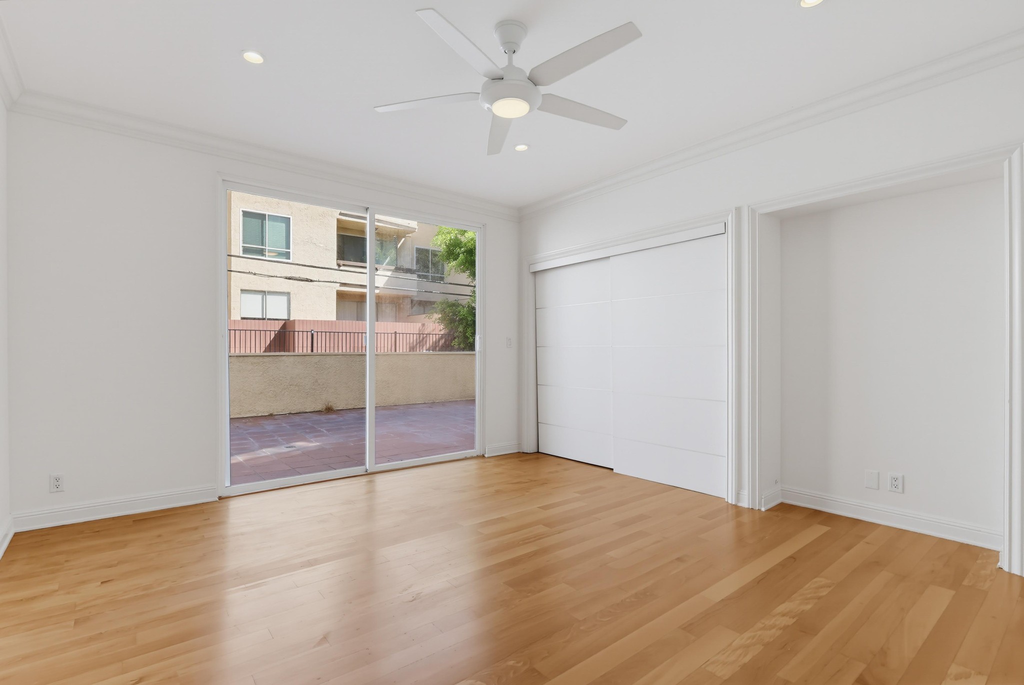 Virtual tour photo 49 of 82 for 1520 Camden Ave Apt 106