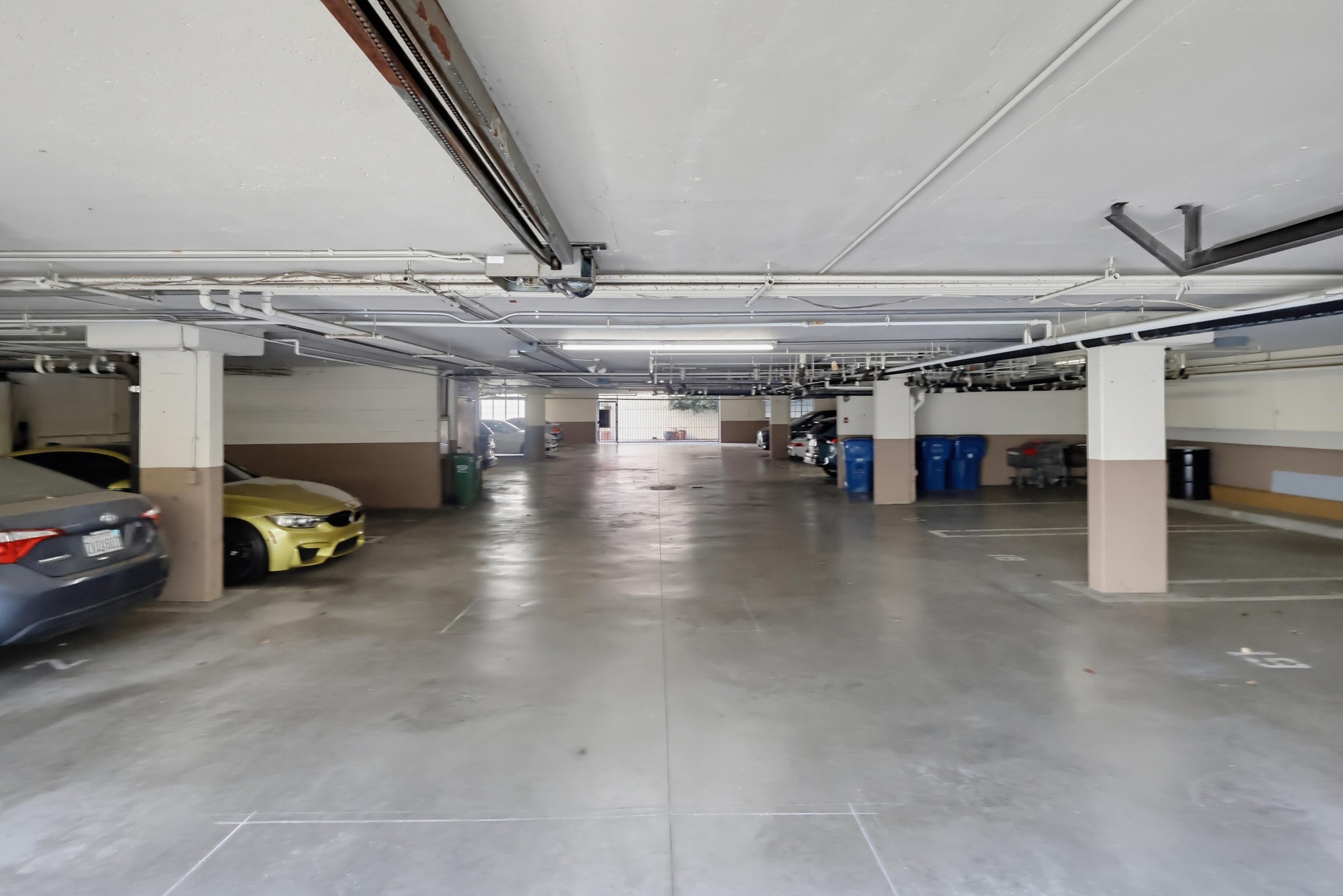 Virtual tour photo 79 of 82 for 1520 Camden Ave Apt 106
