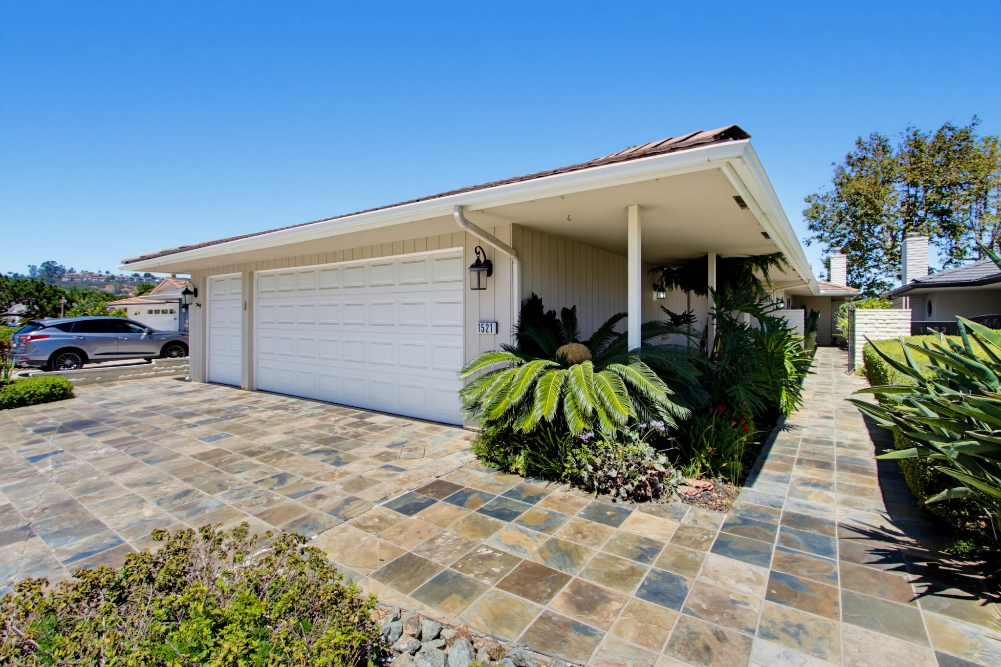 Virtual tour photo 5 of 66 for 1521 San Pablo Dr