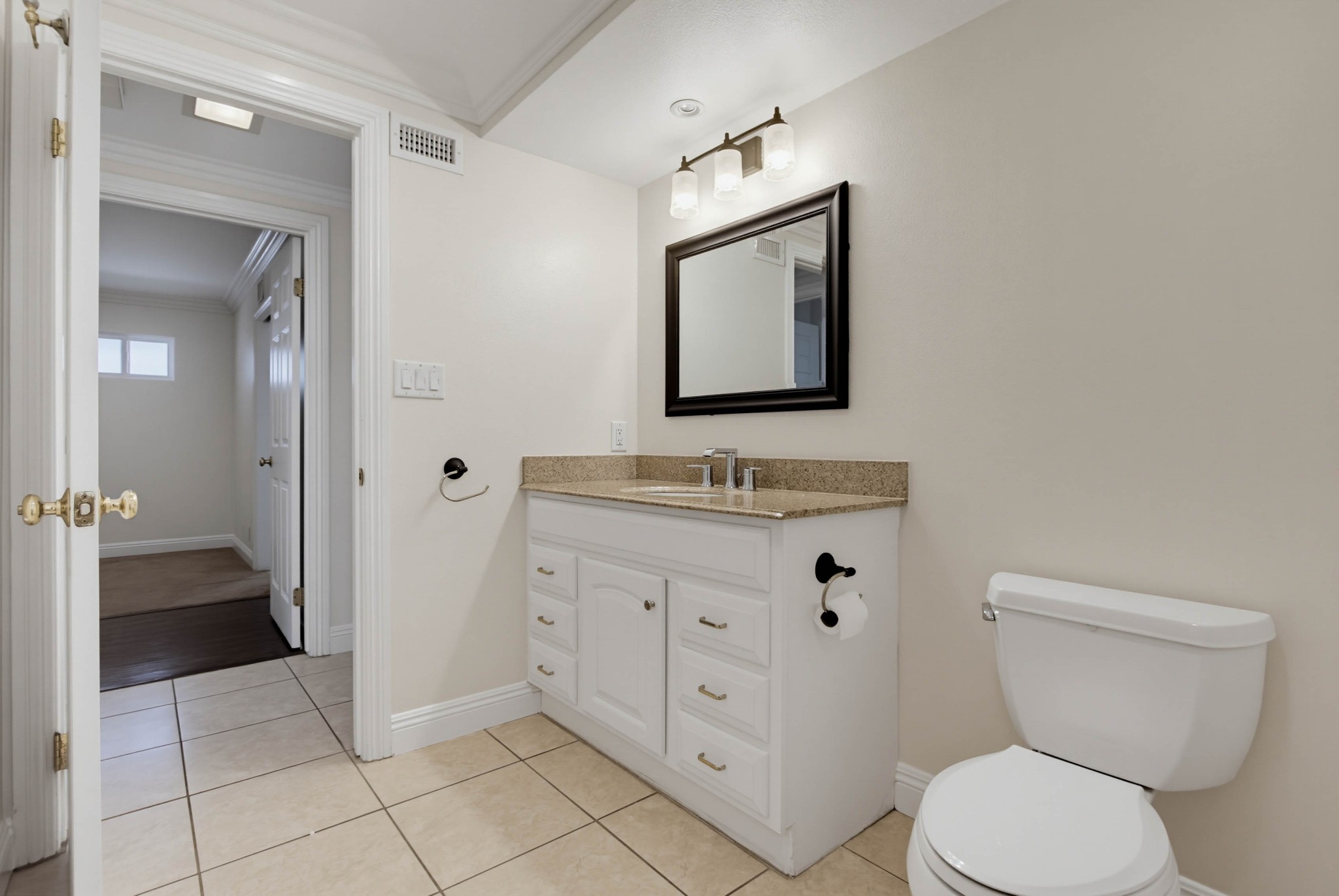 Virtual tour photo 32 of 66 for 1521 San Pablo Dr