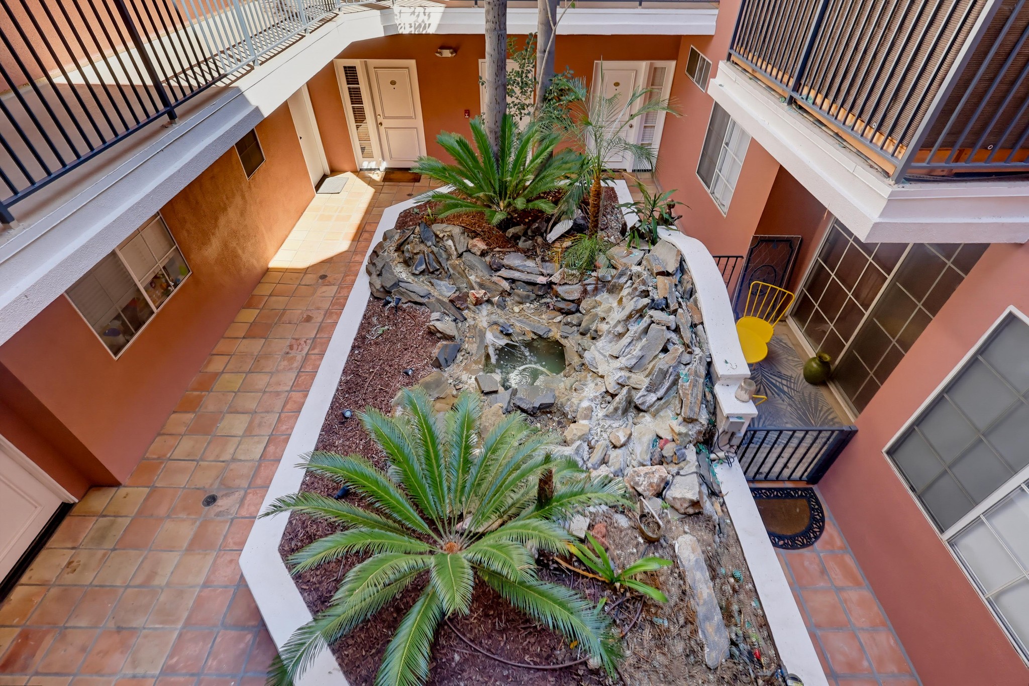 Virtual tour photo 14 of 64 for 1522 S Saltair Ave