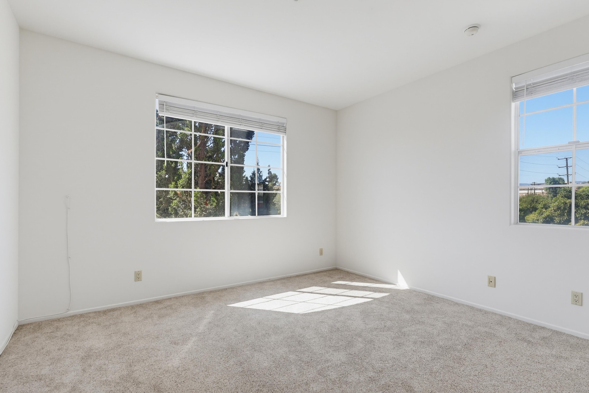 Virtual tour photo 50 of 64 for 1522 S Saltair Ave