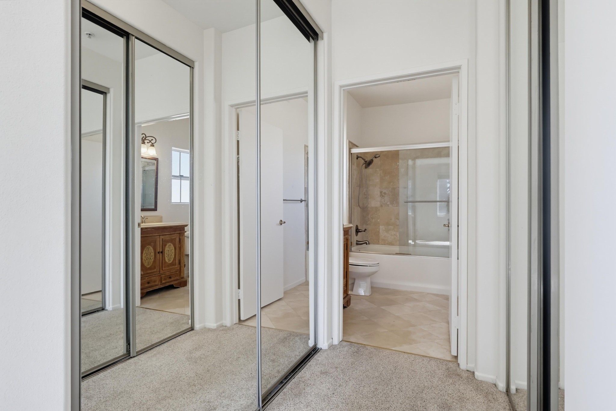 Virtual tour photo 54 of 64 for 1522 S Saltair Ave