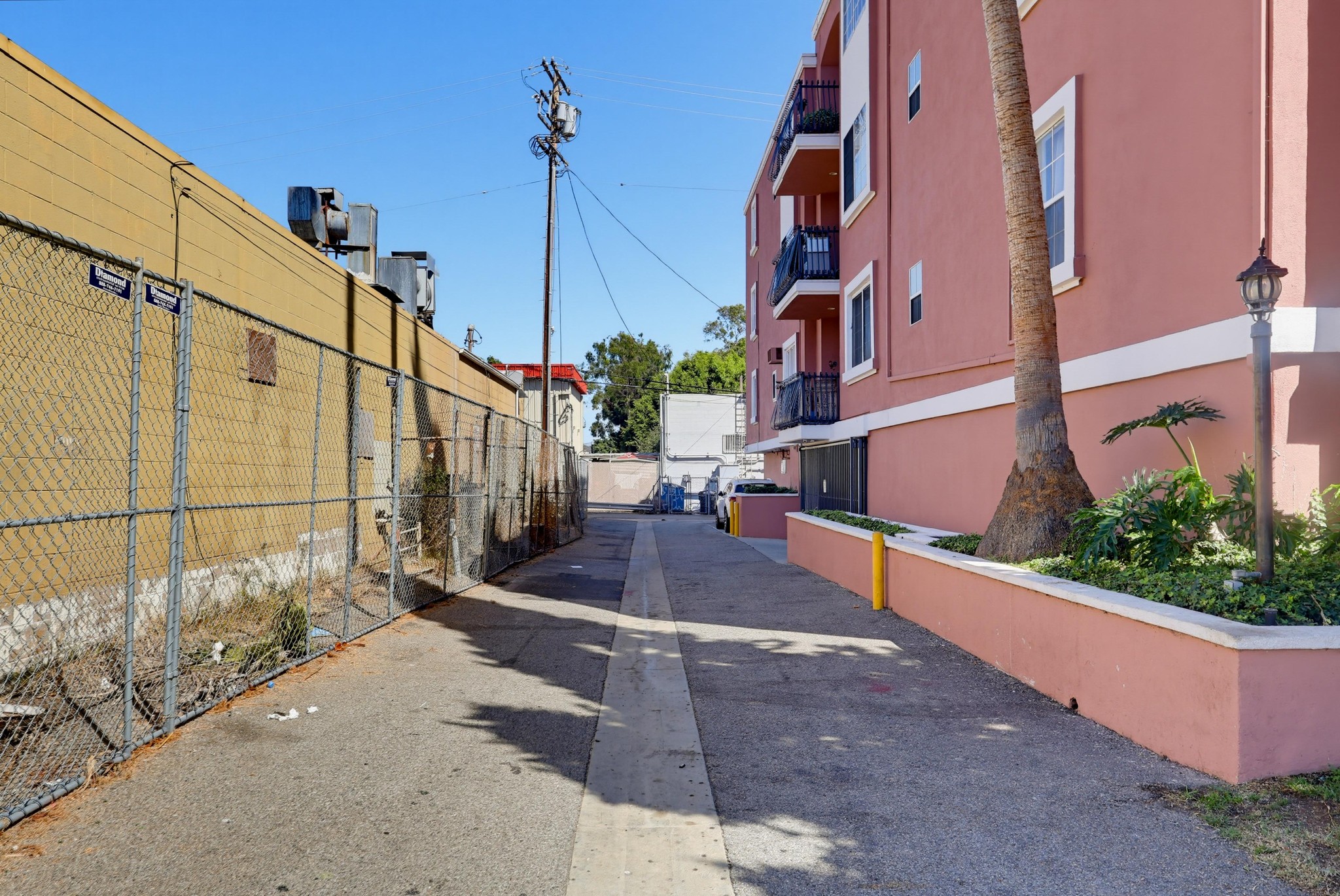 Virtual tour photo 62 of 64 for 1522 S Saltair Ave