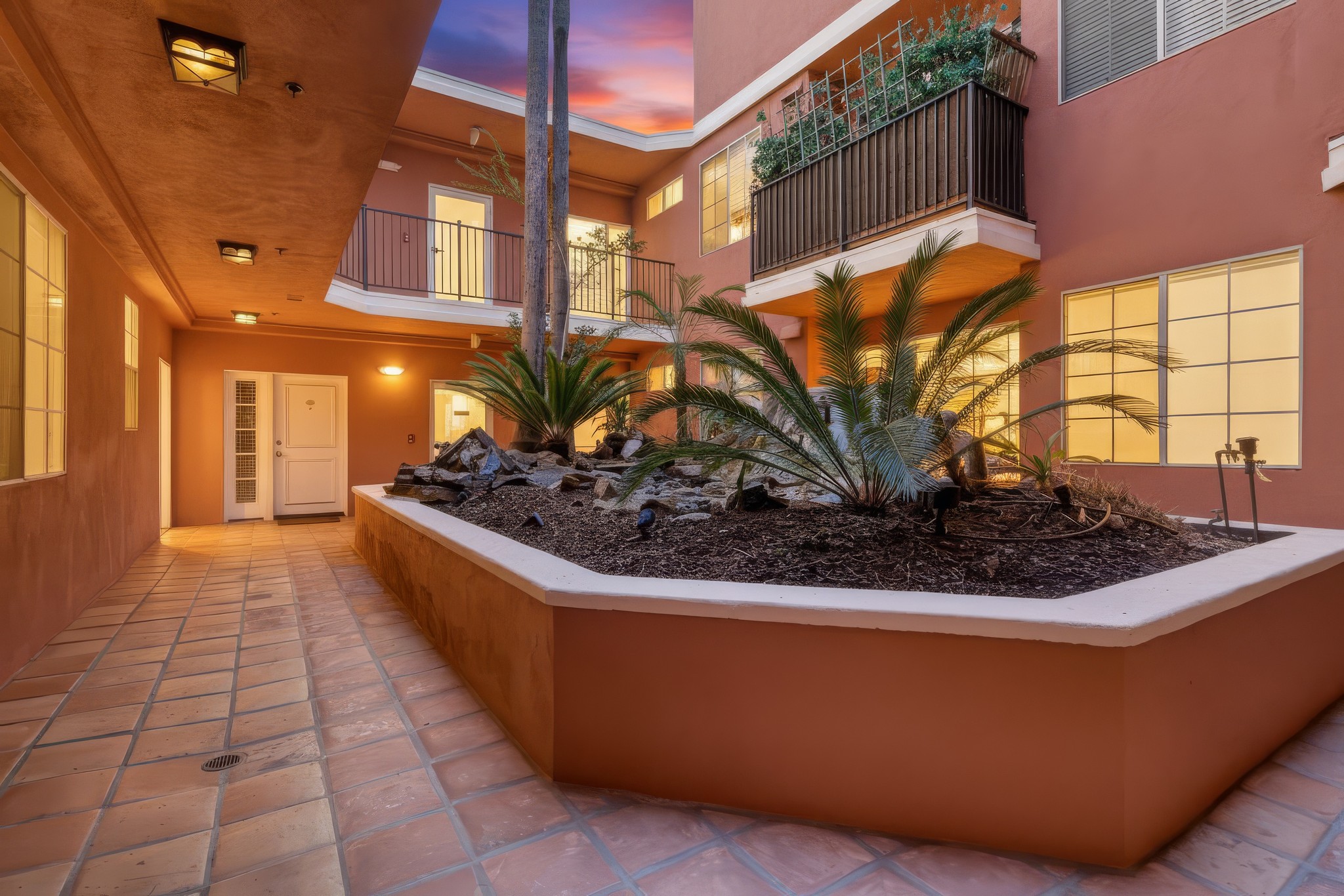 Virtual tour photo 64 of 64 for 1522 S Saltair Ave