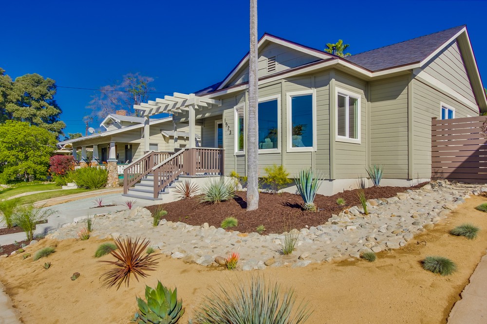 Virtual tour photo 4 of 46 for 1523 Grove Street