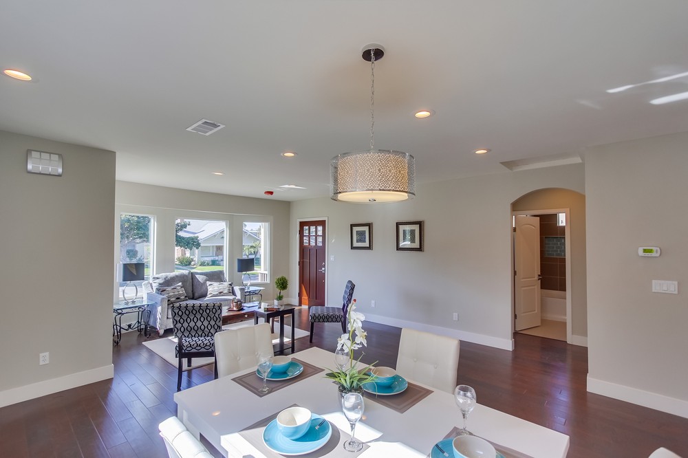 Virtual tour photo 11 of 46 for 1523 Grove Street