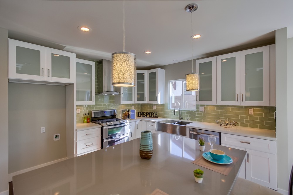Virtual tour photo 16 of 46 for 1523 Grove Street