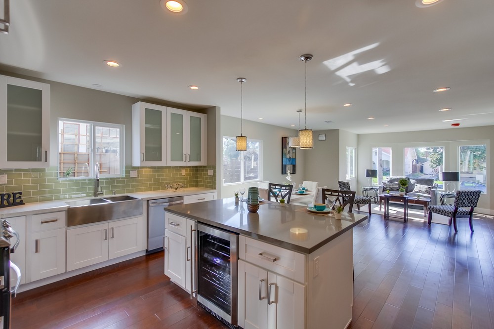 Virtual tour photo 18 of 46 for 1523 Grove Street