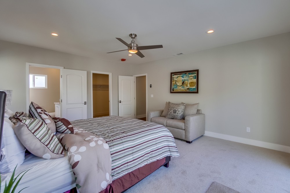 Virtual tour photo 24 of 46 for 1523 Grove Street