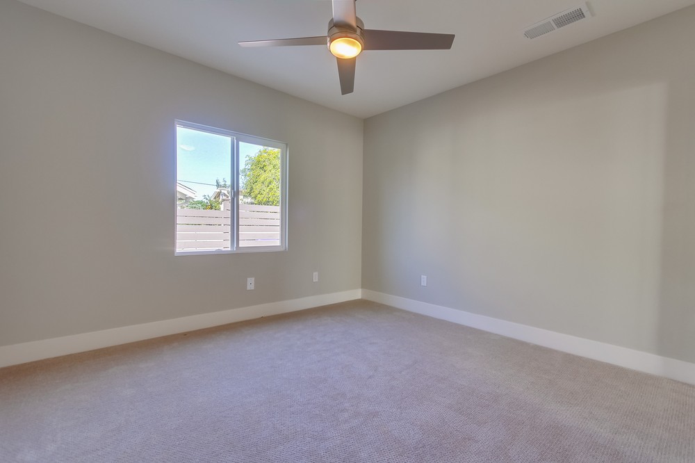 Virtual tour photo 37 of 46 for 1523 Grove Street