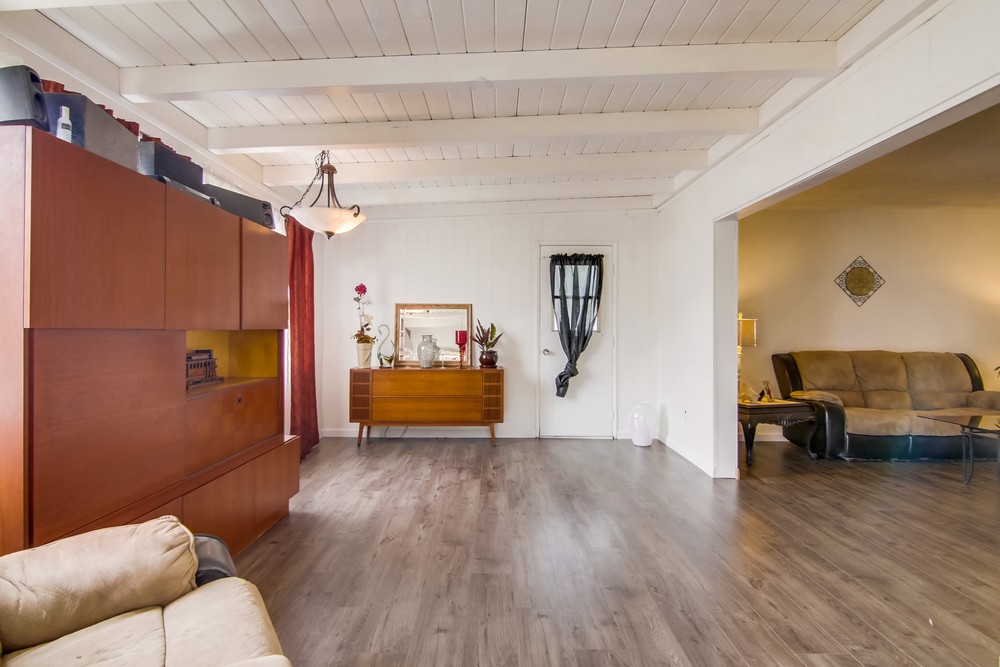 Virtual tour photo 15 of 47 for 1523 Ionian St