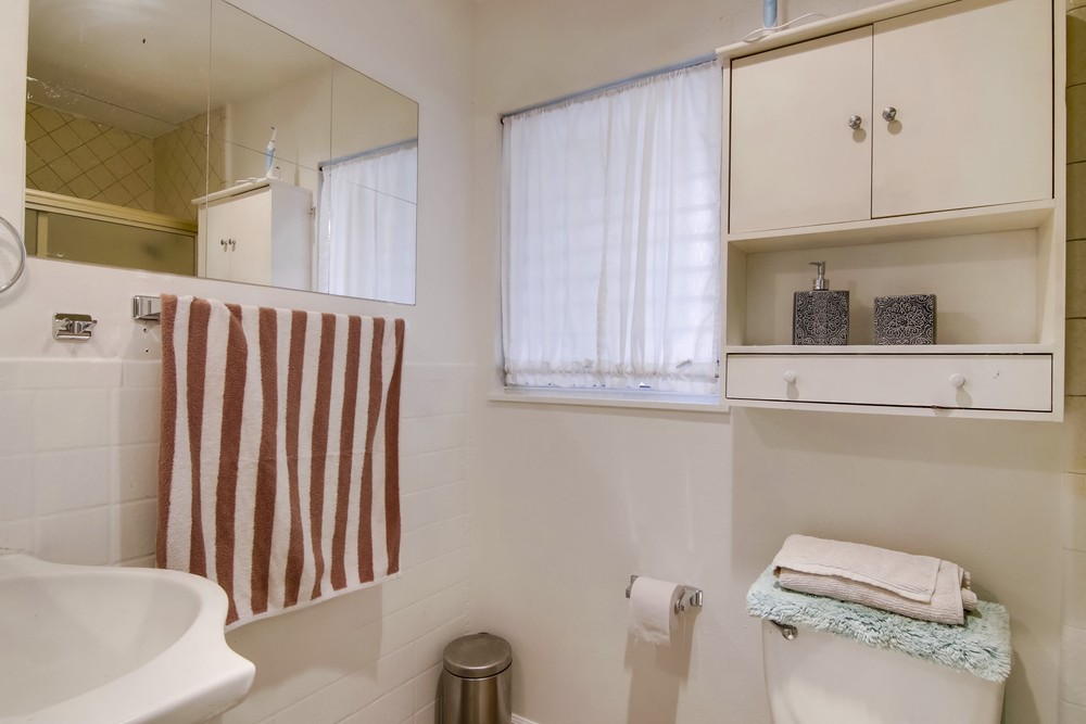 Virtual tour photo 28 of 47 for 1523 Ionian St