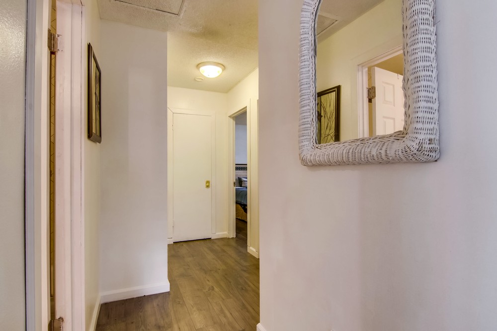 Virtual tour photo 30 of 47 for 1523 Ionian St