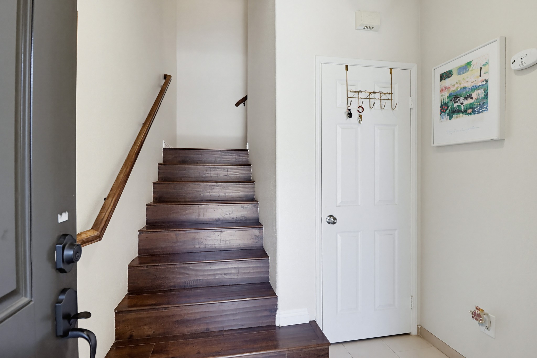 Virtual tour photo 5 of 31 for 1523 Laurel Grove Dr Unit 1