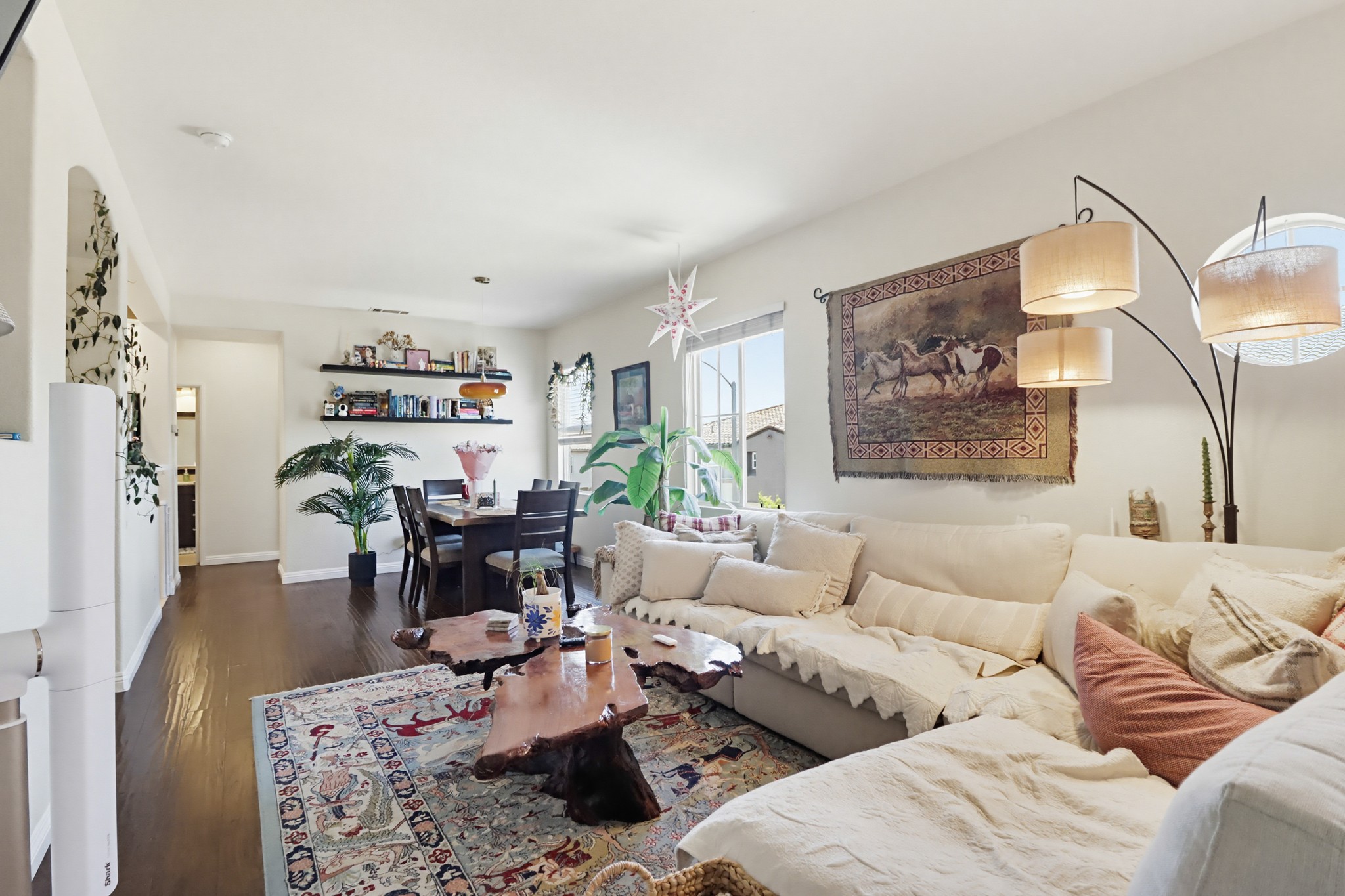 Virtual tour photo 9 of 31 for 1523 Laurel Grove Dr Unit 1