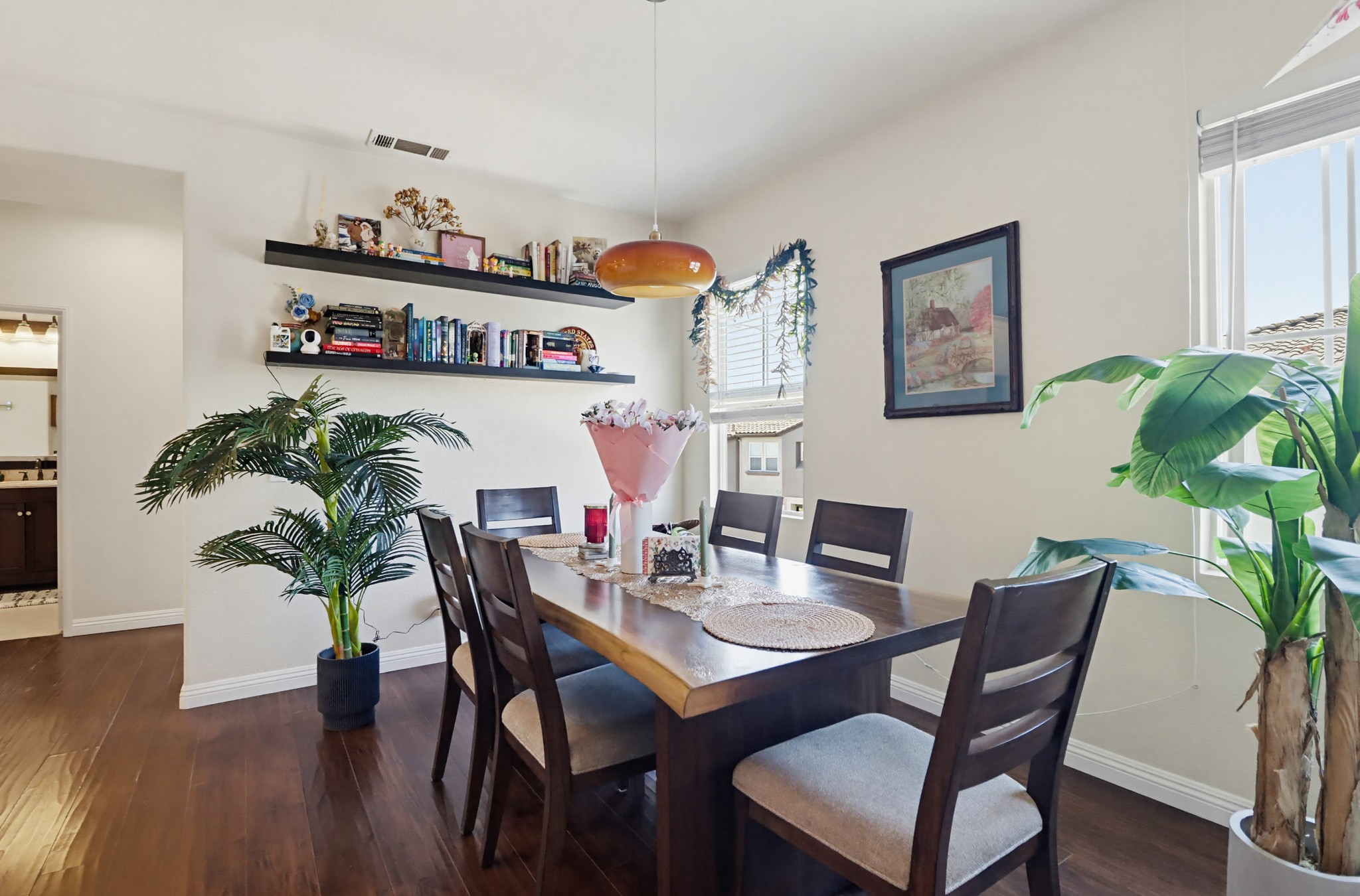 Virtual tour photo 10 of 31 for 1523 Laurel Grove Dr Unit 1