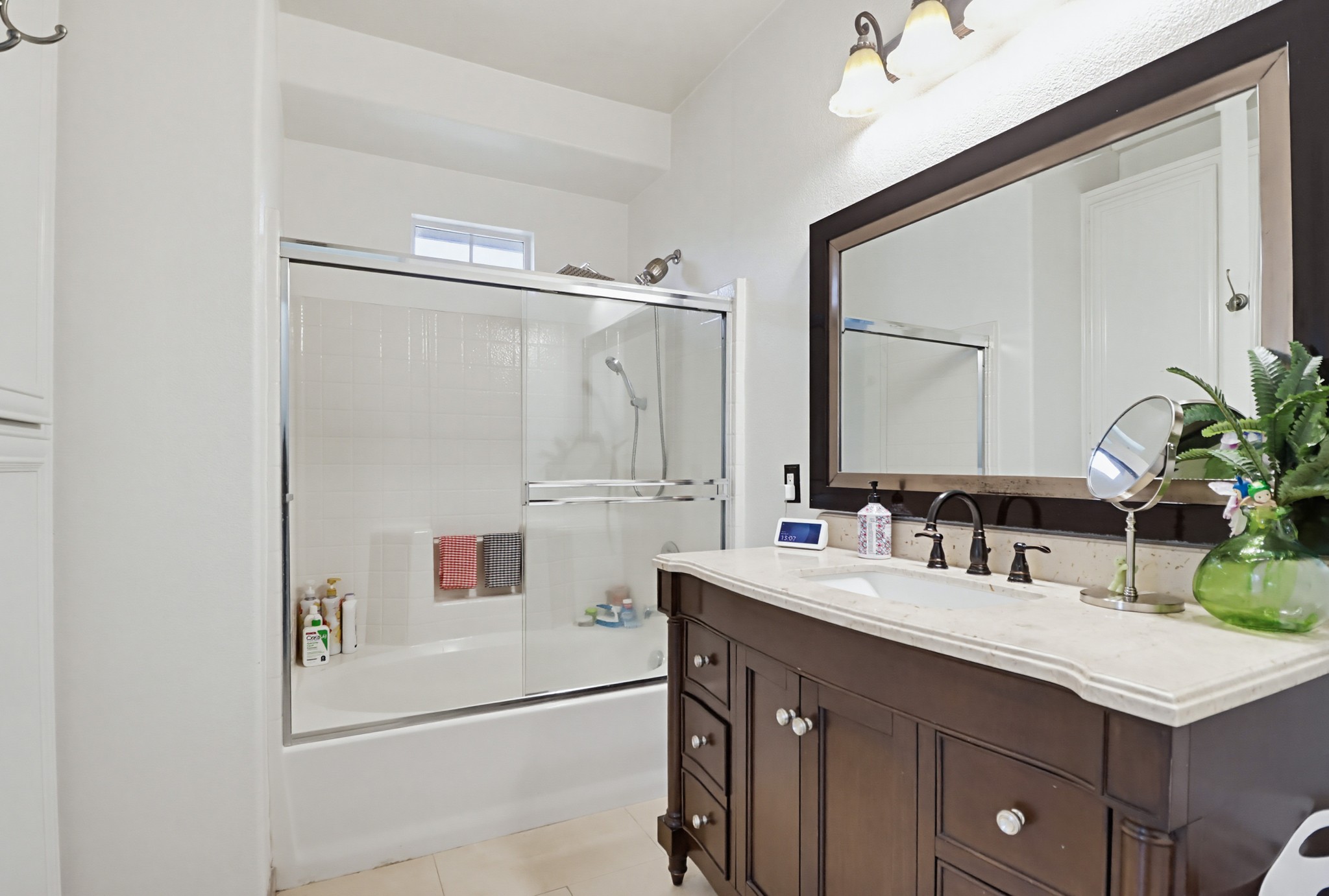 Virtual tour photo 20 of 31 for 1523 Laurel Grove Dr Unit 1