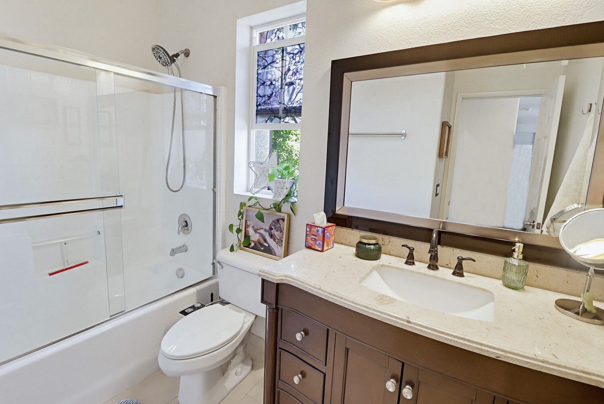 Virtual tour photo 27 of 31 for 1523 Laurel Grove Dr Unit 1