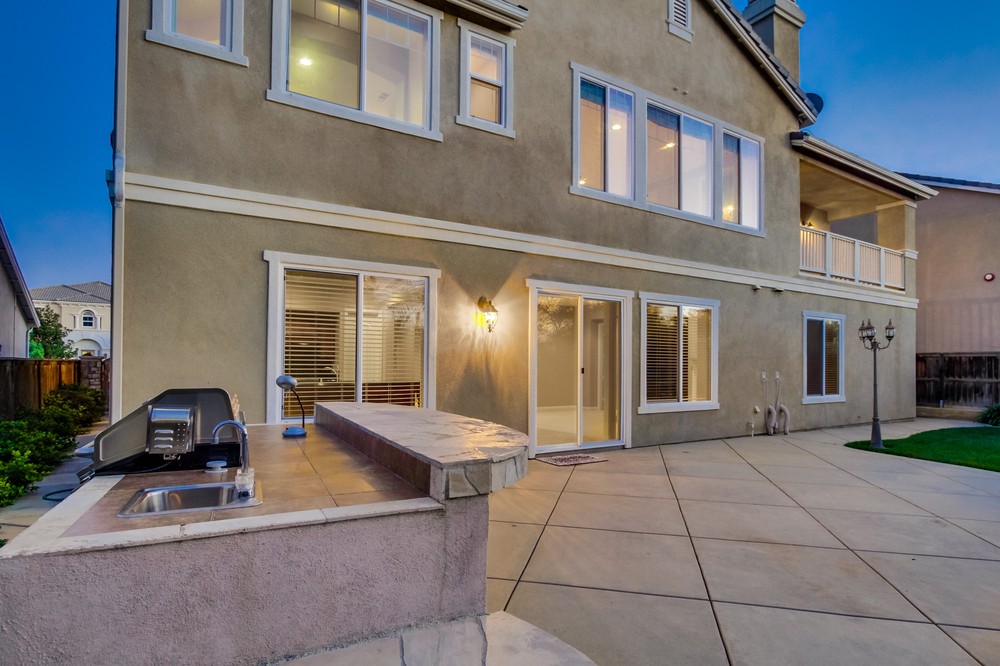 Virtual tour photo 11 of 97 for 15242 Winesprings Court