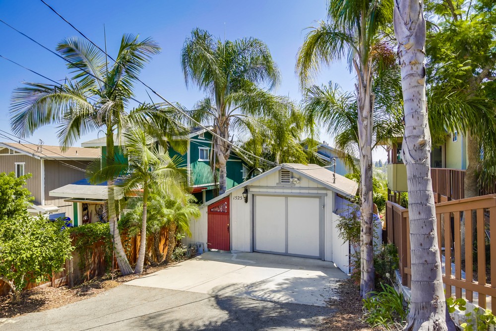 Virtual tour photo 3 of 49 for 1525 Gregory St