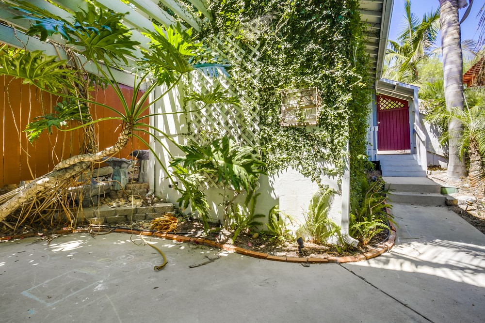Virtual tour photo 7 of 49 for 1525 Gregory St