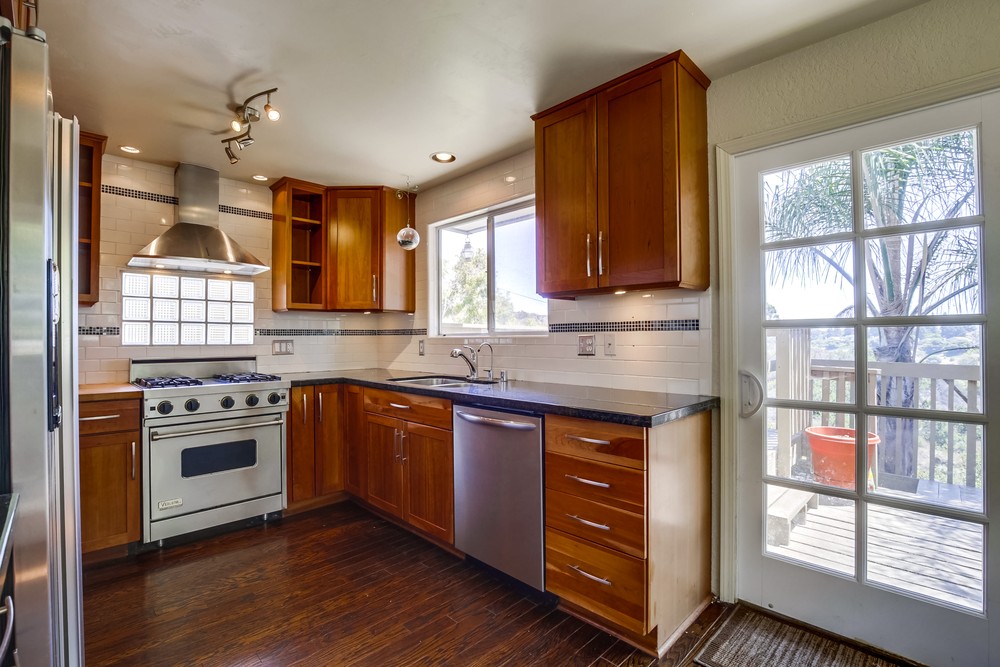 Virtual tour photo 16 of 49 for 1525 Gregory St