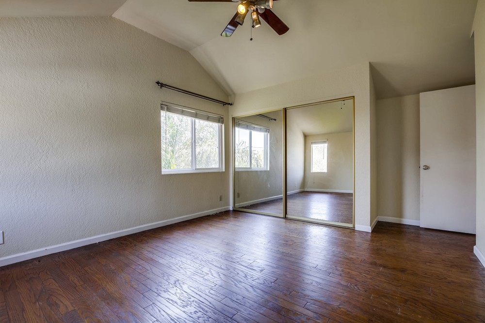 Virtual tour photo 25 of 49 for 1525 Gregory St