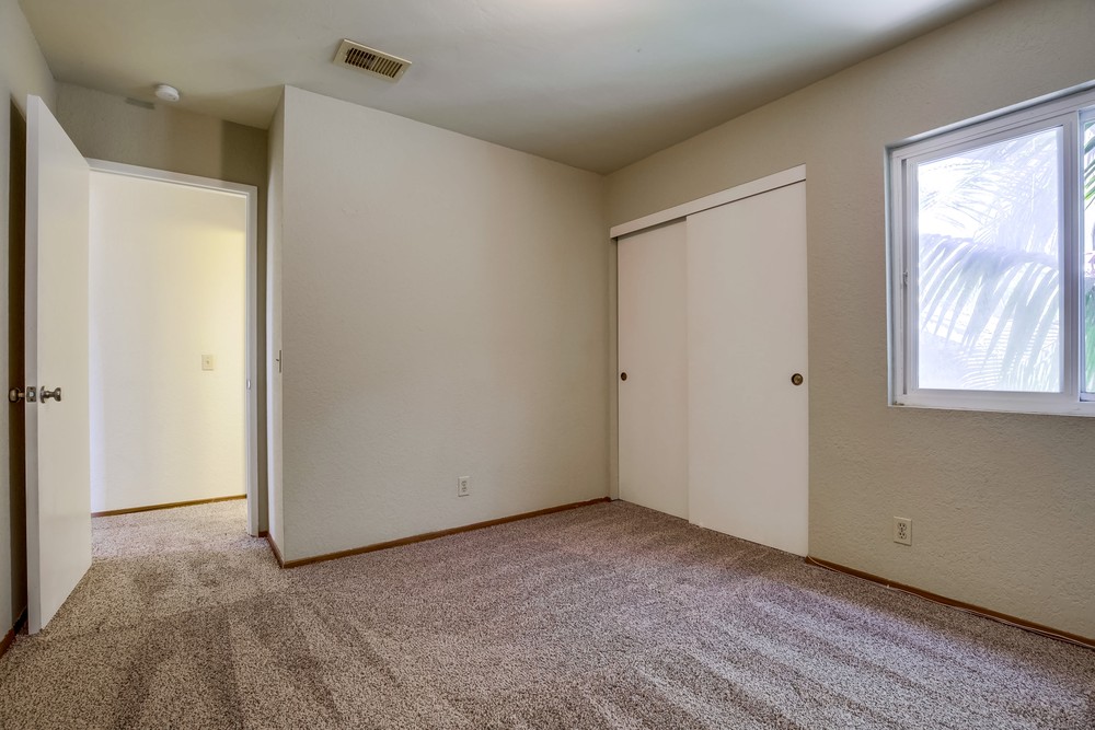 Virtual tour photo 35 of 49 for 1525 Gregory St