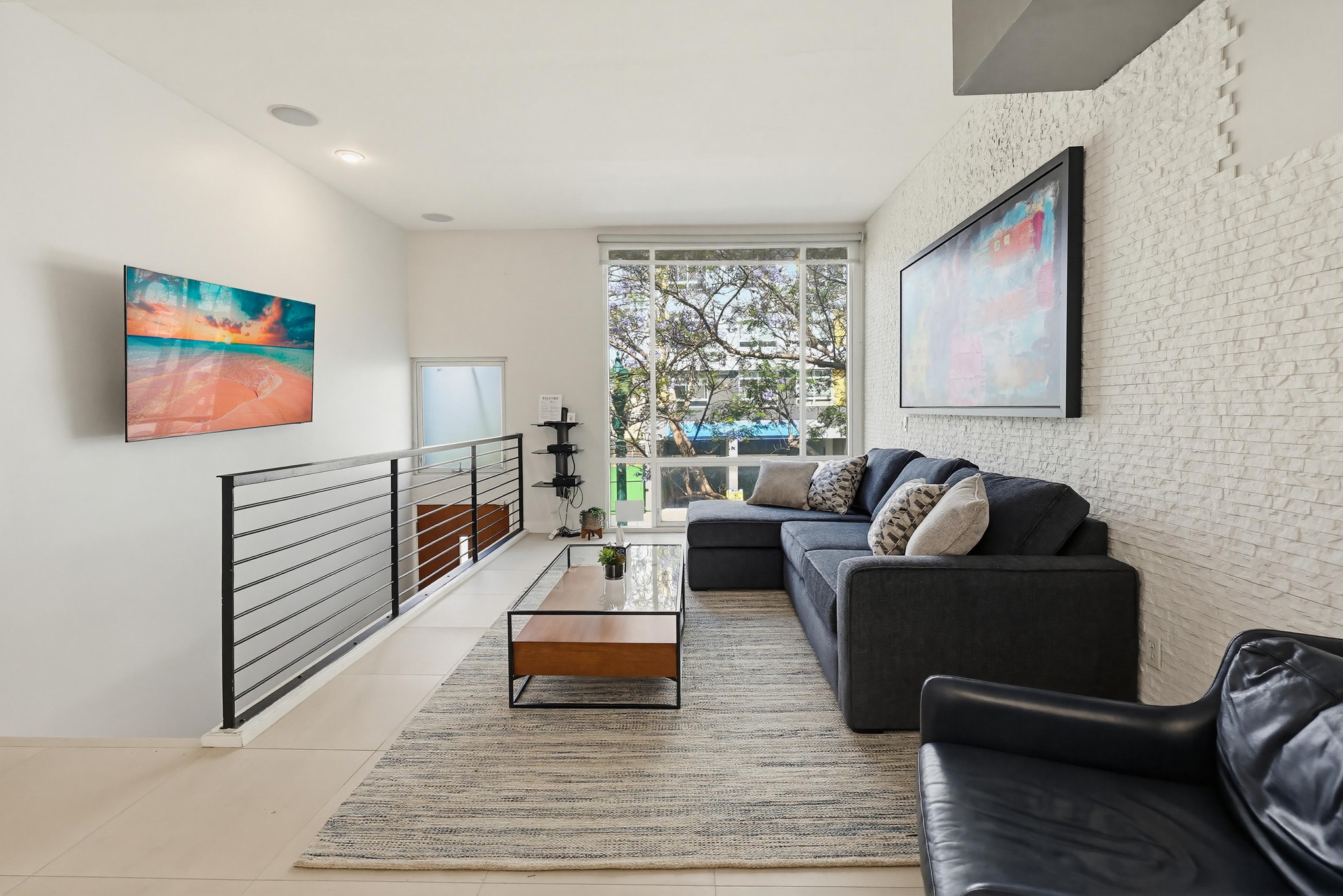 Virtual tour photo 11 of 62 for 1525 Kettner Blvd