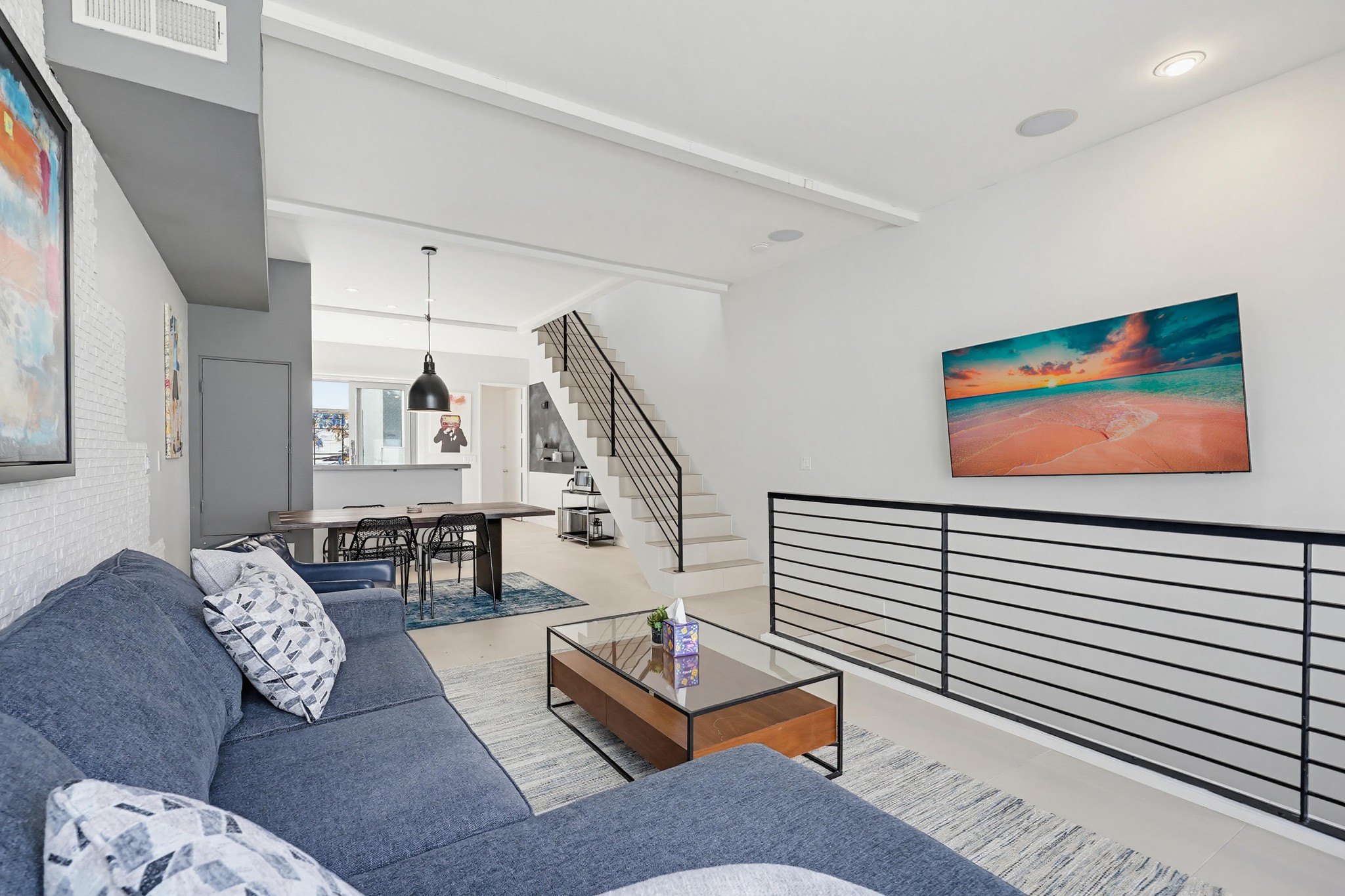 Virtual tour photo 14 of 62 for 1525 Kettner Blvd