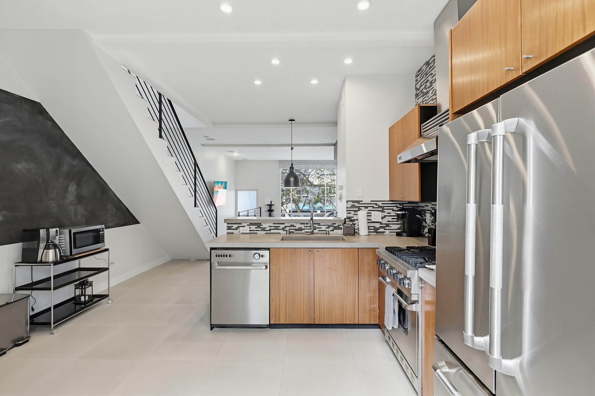Virtual tour photo 25 of 62 for 1525 Kettner Blvd