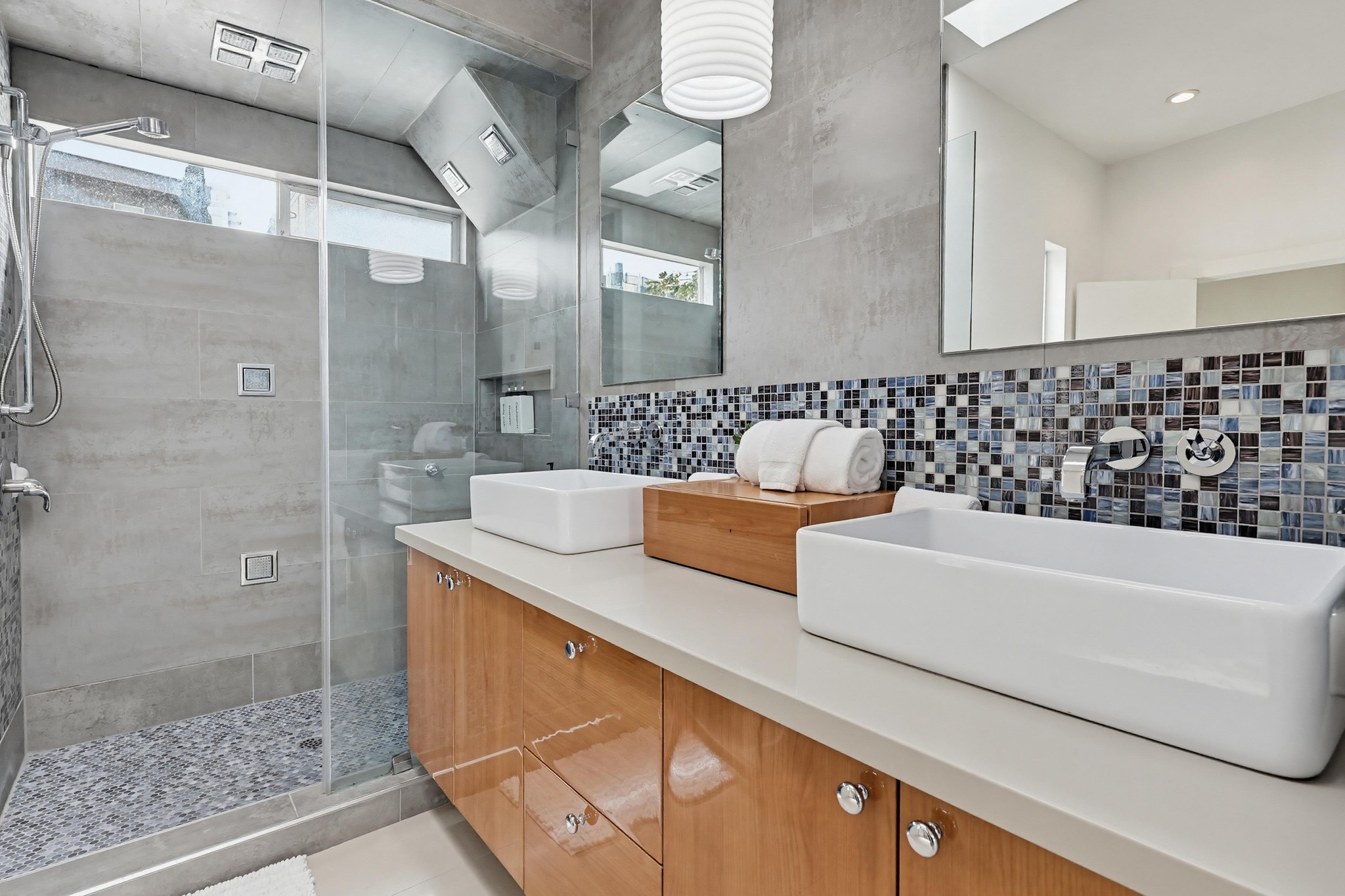 Virtual tour photo 42 of 62 for 1525 Kettner Blvd