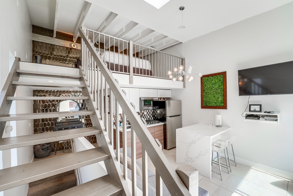 Virtual tour photo 14 of 77 for 1525 Kettner Blvd