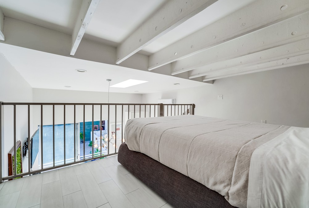 Virtual tour photo 20 of 77 for 1525 Kettner Blvd
