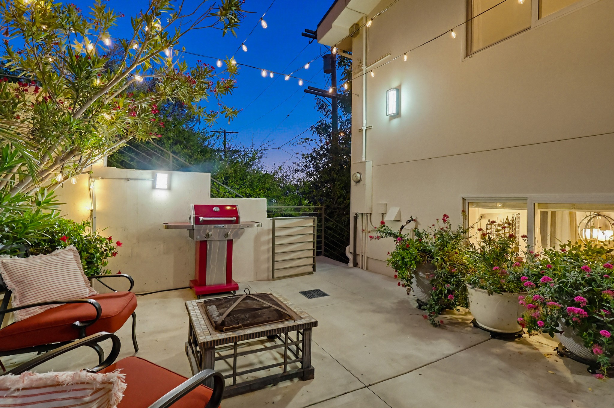 Virtual tour photo 26 of 136 for 1526 Parmer Ave