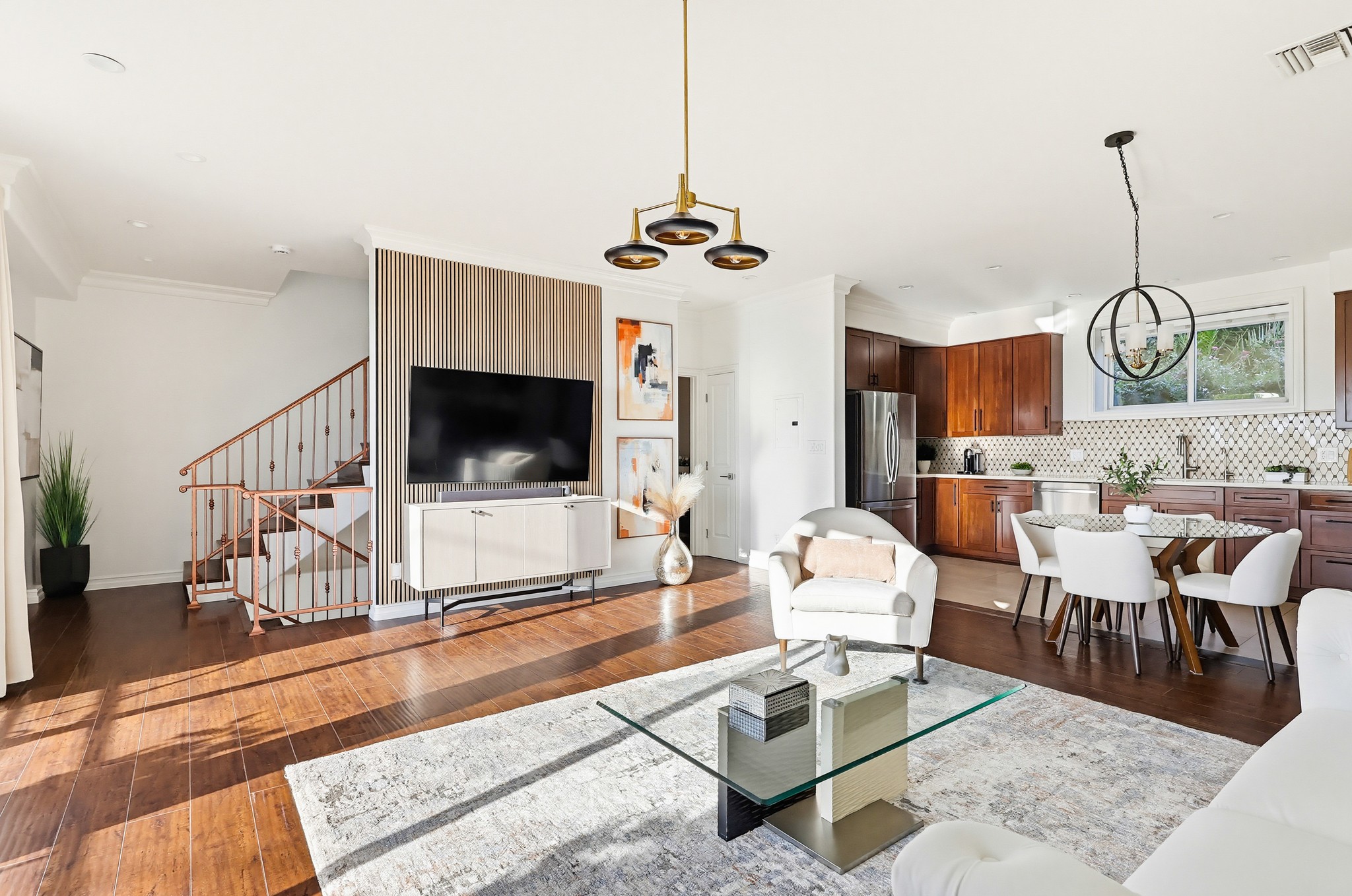 Virtual tour photo 54 of 136 for 1526 Parmer Ave