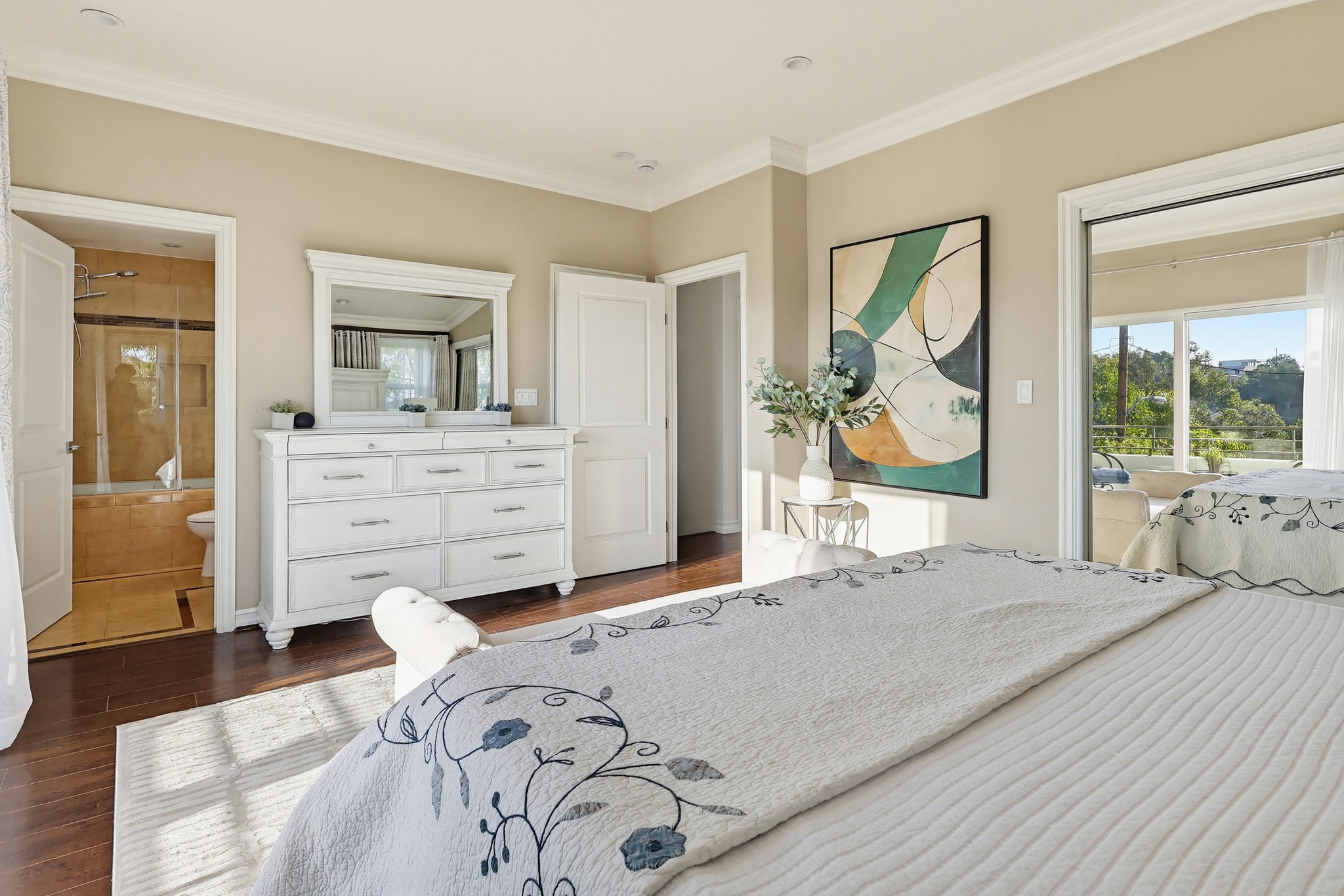 Virtual tour photo 94 of 136 for 1526 Parmer Ave