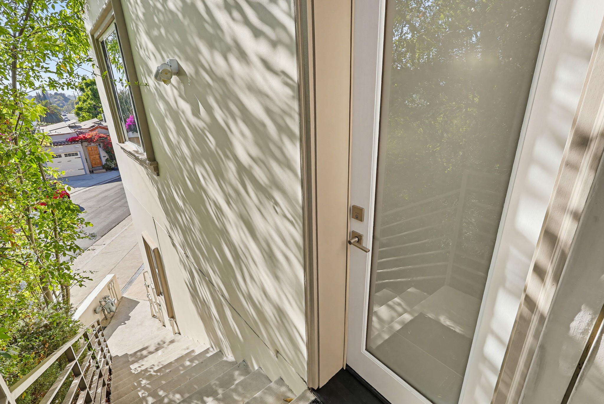 Virtual tour photo 121 of 136 for 1526 Parmer Ave