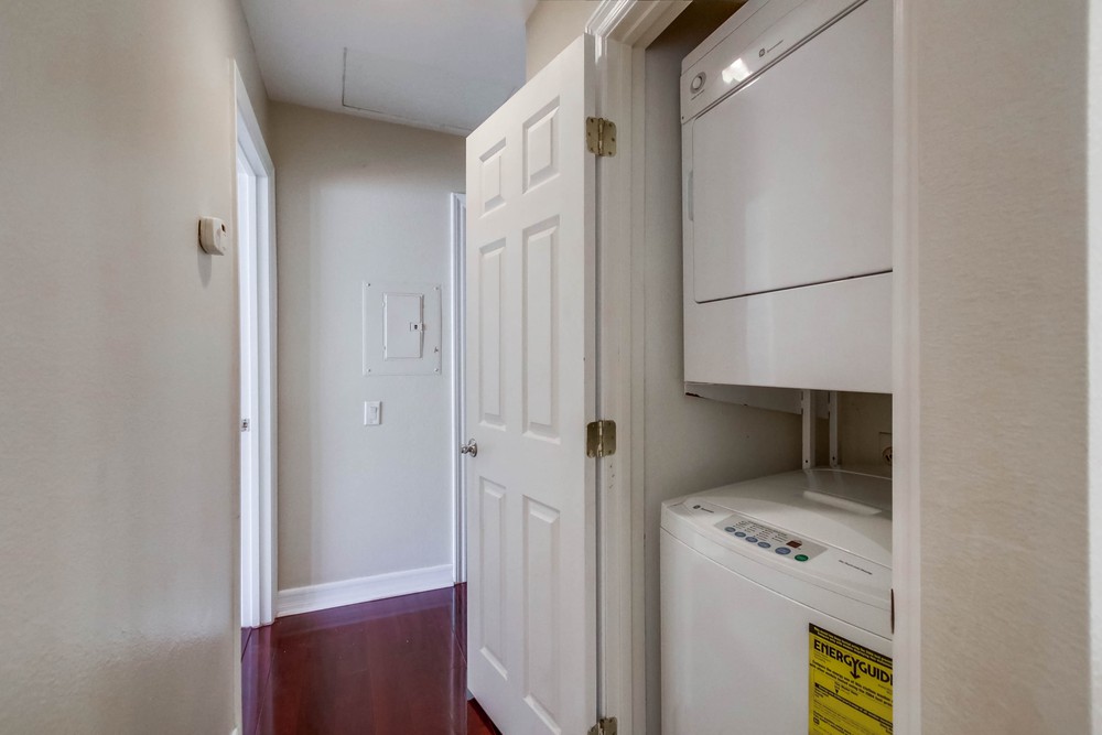 Virtual tour photo 15 of 29 for 15263 Maturin Dr