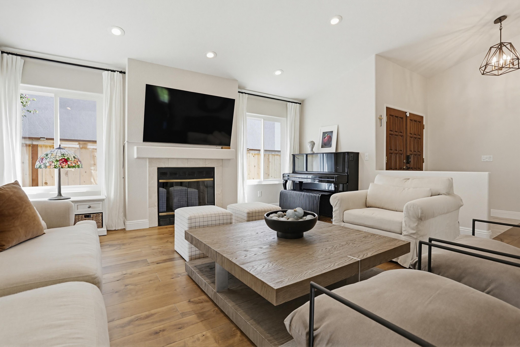 Virtual tour photo 11 of 36 for 15264 Avenida Rorras