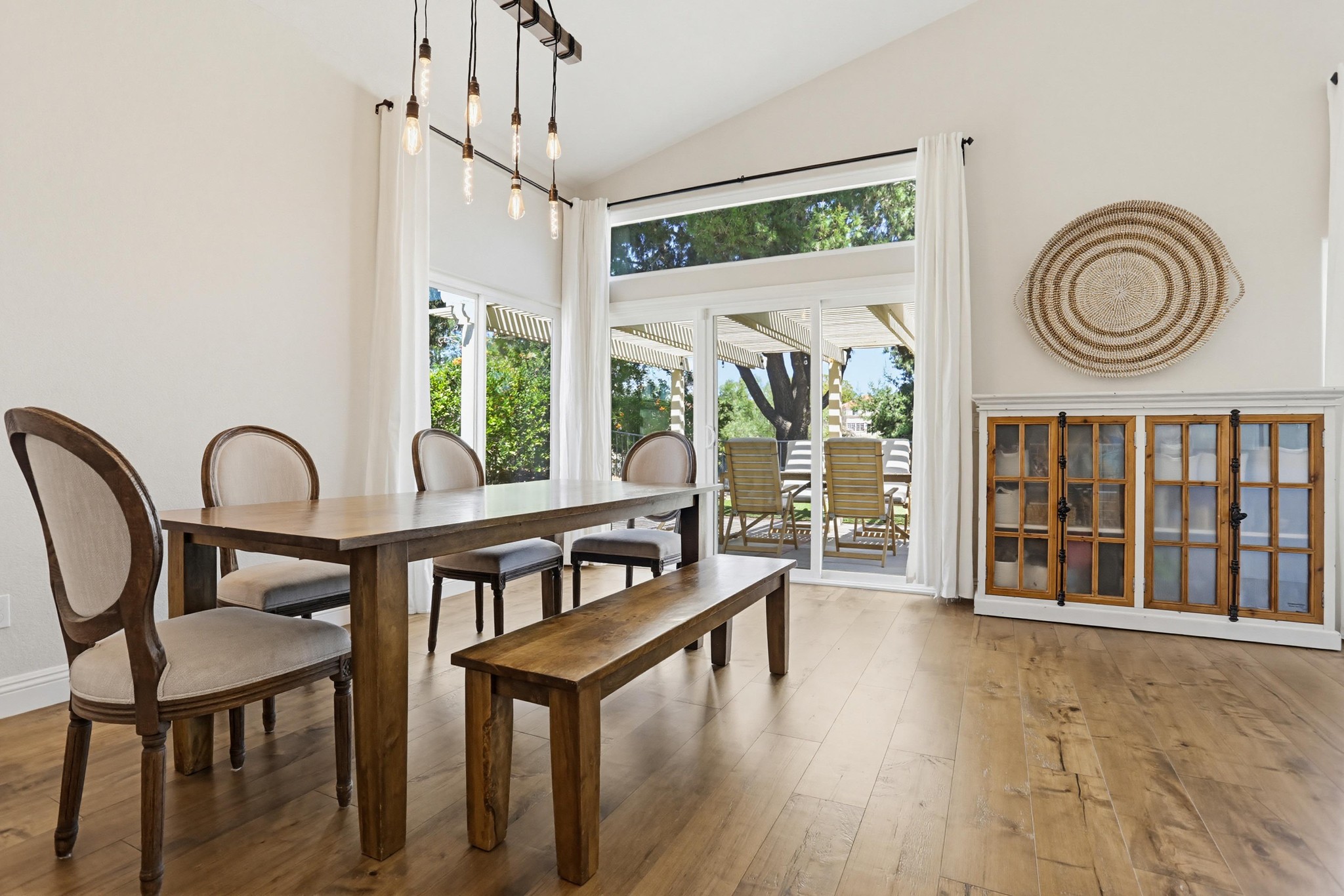 Virtual tour photo 13 of 36 for 15264 Avenida Rorras