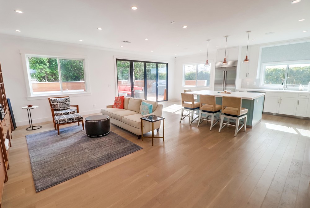 Virtual tour photo 13 of 80 for 1527 Monmouth Dr