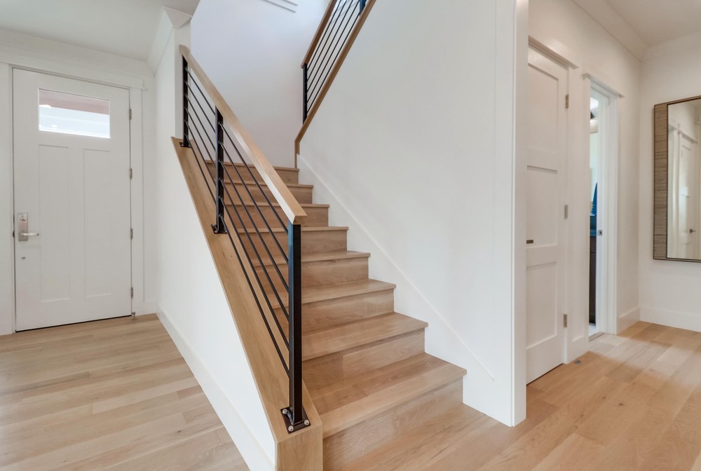 Virtual tour photo 28 of 80 for 1527 Monmouth Dr