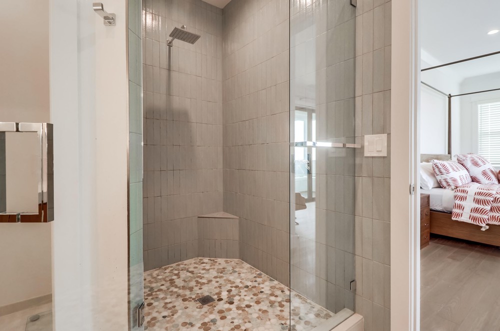Virtual tour photo 55 of 80 for 1527 Monmouth Dr