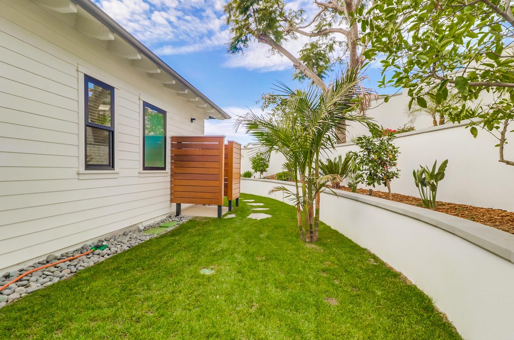 Virtual tour photo 78 of 80 for 1527 Monmouth Dr
