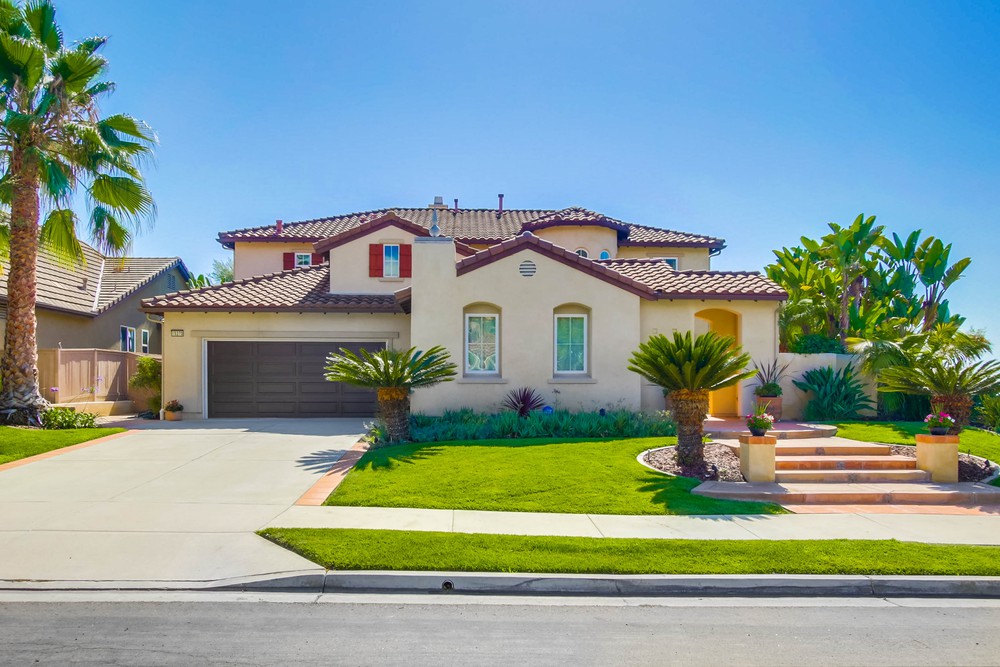 Virtual tour photo 1 of 10 for 15270 Falcon Crest Ct