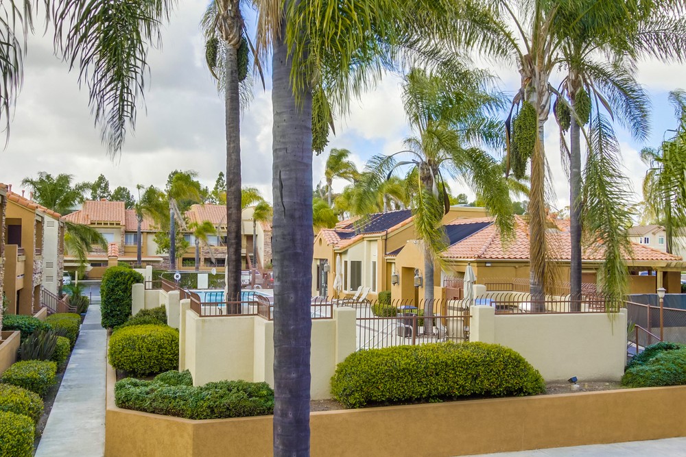 Virtual tour photo 8 of 34 for 15287 Maturin Dr #85