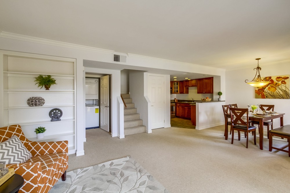 Virtual tour photo 11 of 34 for 15287 Maturin Dr #85