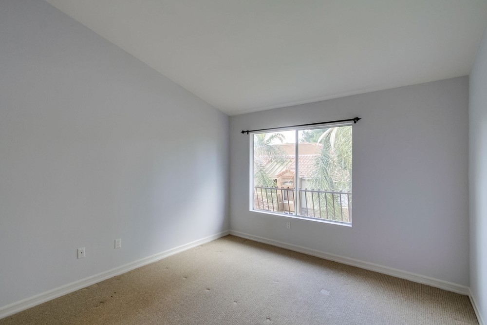 Virtual tour photo 21 of 34 for 15287 Maturin Dr #85